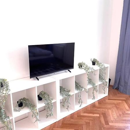 Brand New Spacious & Stylish Aptmt In City-Centre Viena Exterior foto